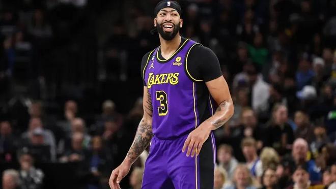 这对于他的 这对于他的