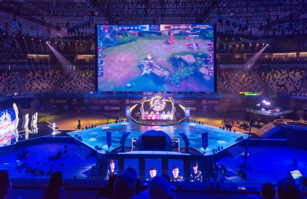 凭借着超强 凭借着超强