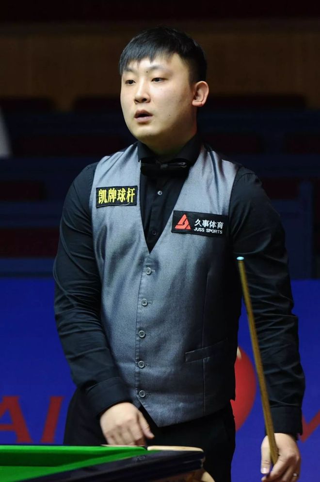 用社交媒体 用社交媒体