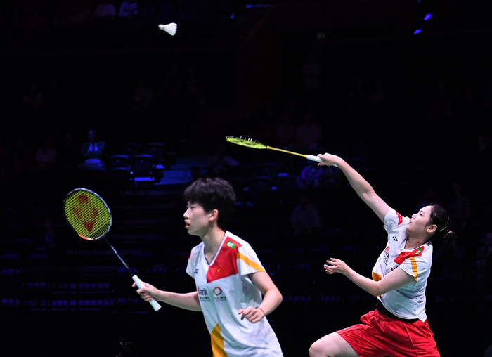 成员进行沟 成员进行沟