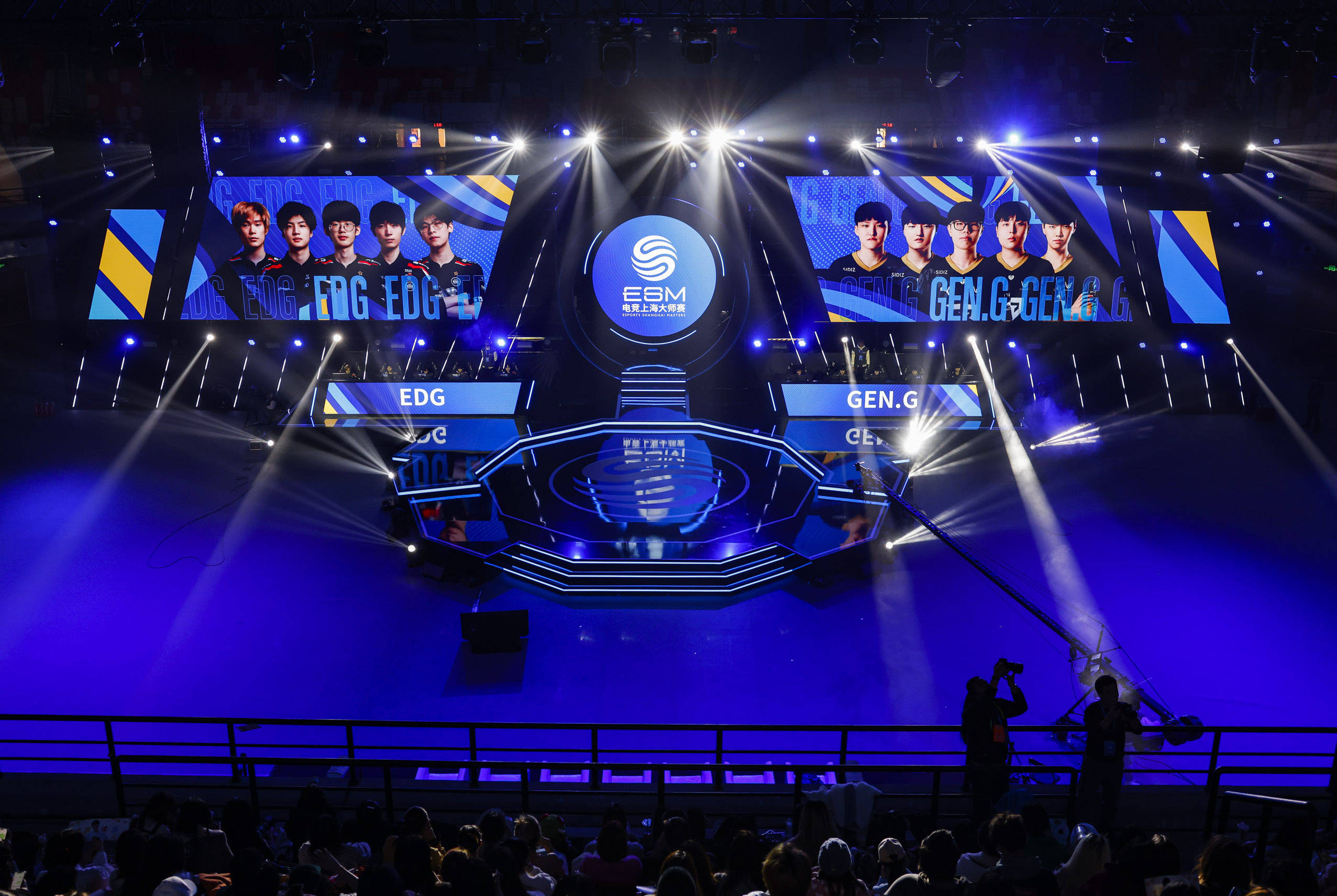 前落位与短 前落位与短